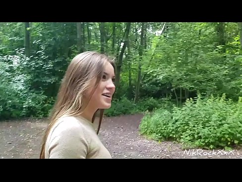 ❤️ Navrhl jsem Evelíně, abychom si to rozdali na veřejném místě! Řekla ano. Pak jsem ji ošukal do zadku a udělal se jí do pusy. Pak se vyčůrala. ️❌ Porno u nás ❌