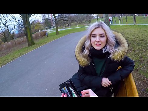 ❤️ Polyká cizí žhavé sperma za peníze - orál v parku Eva Elfie ️❌ Porno u nás ❌